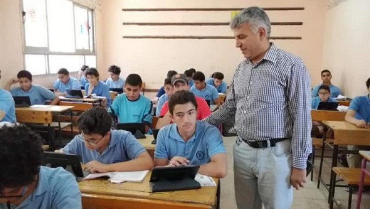 مدى تقبل المعلمين لمعايير الجودة الشاملة